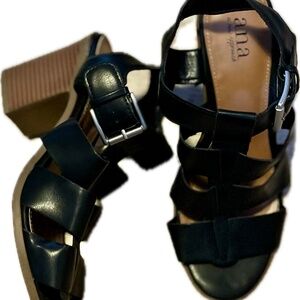 a•n•a shoes.  Size 6 1/2